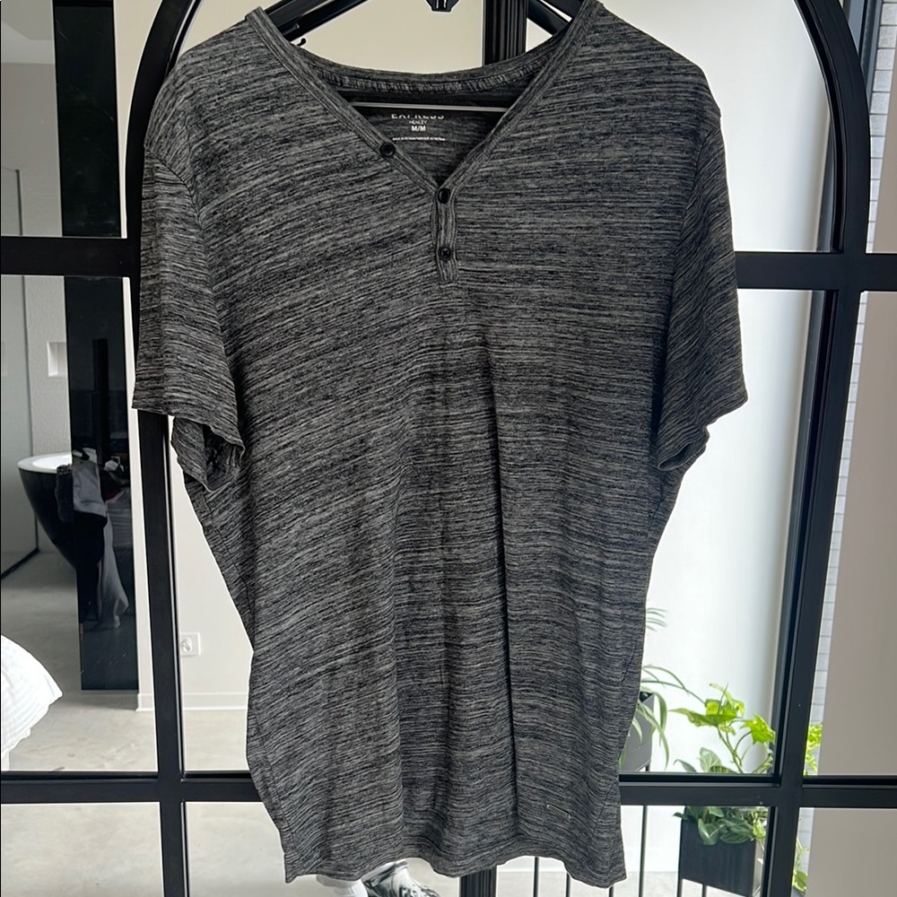 Express Gray Short Sleeve Tee Casual Versatile